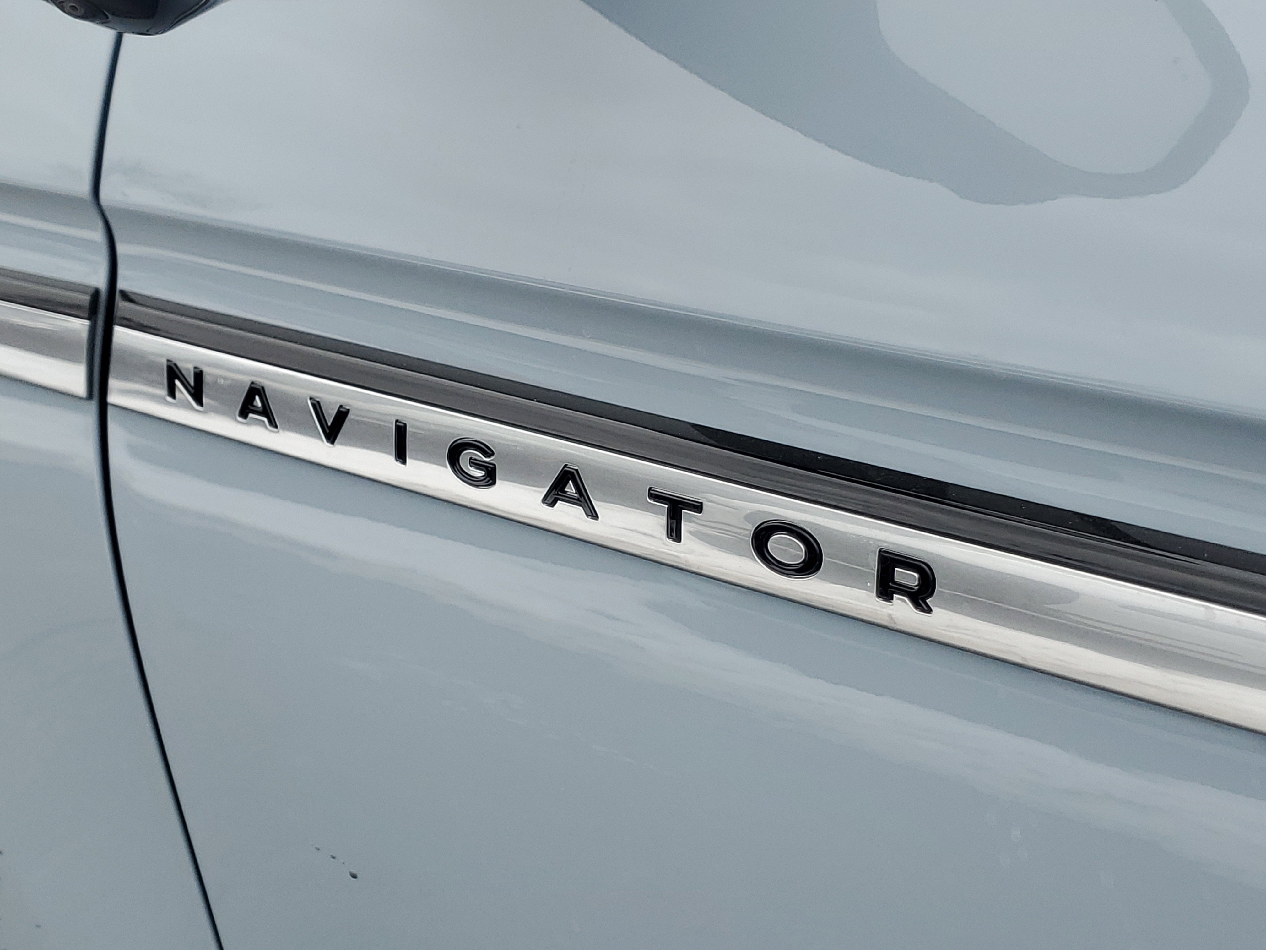 New 2026 Lincoln Navigator Reserve image 7