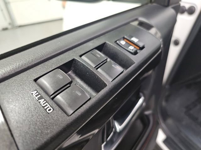 Used 2020 Toyota 4Runner TRD Off-Road image 13