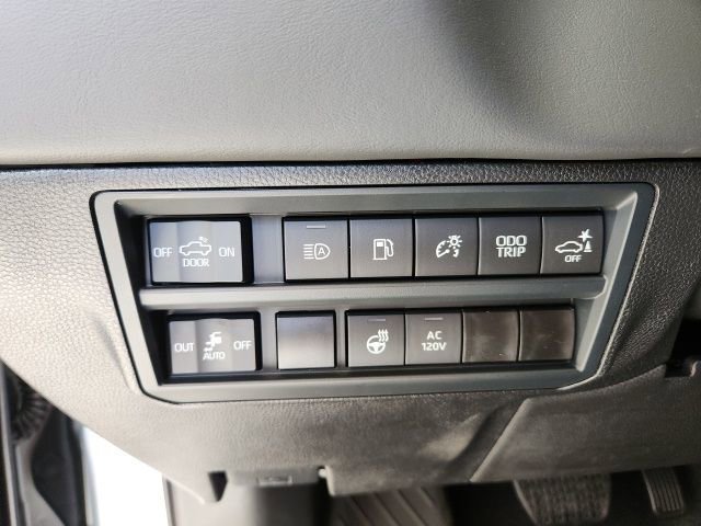 New 2026 Toyota Tundra Platinum image 18