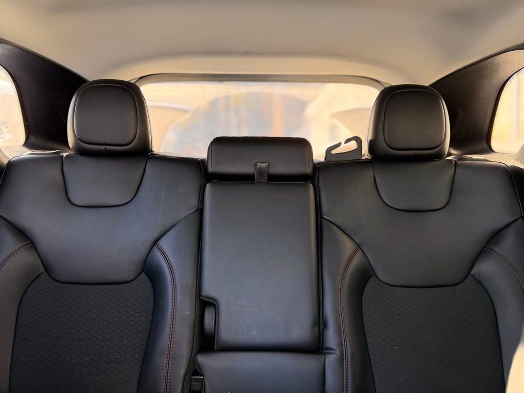 Used 2022 Jeep Cherokee Trailhawk w/ Trailer Tow Group image 16