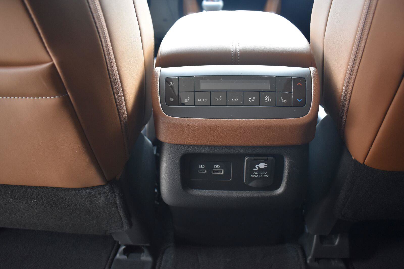 Used 2025 Nissan Pathfinder Platinum w/ Cargo Package FWD image 55