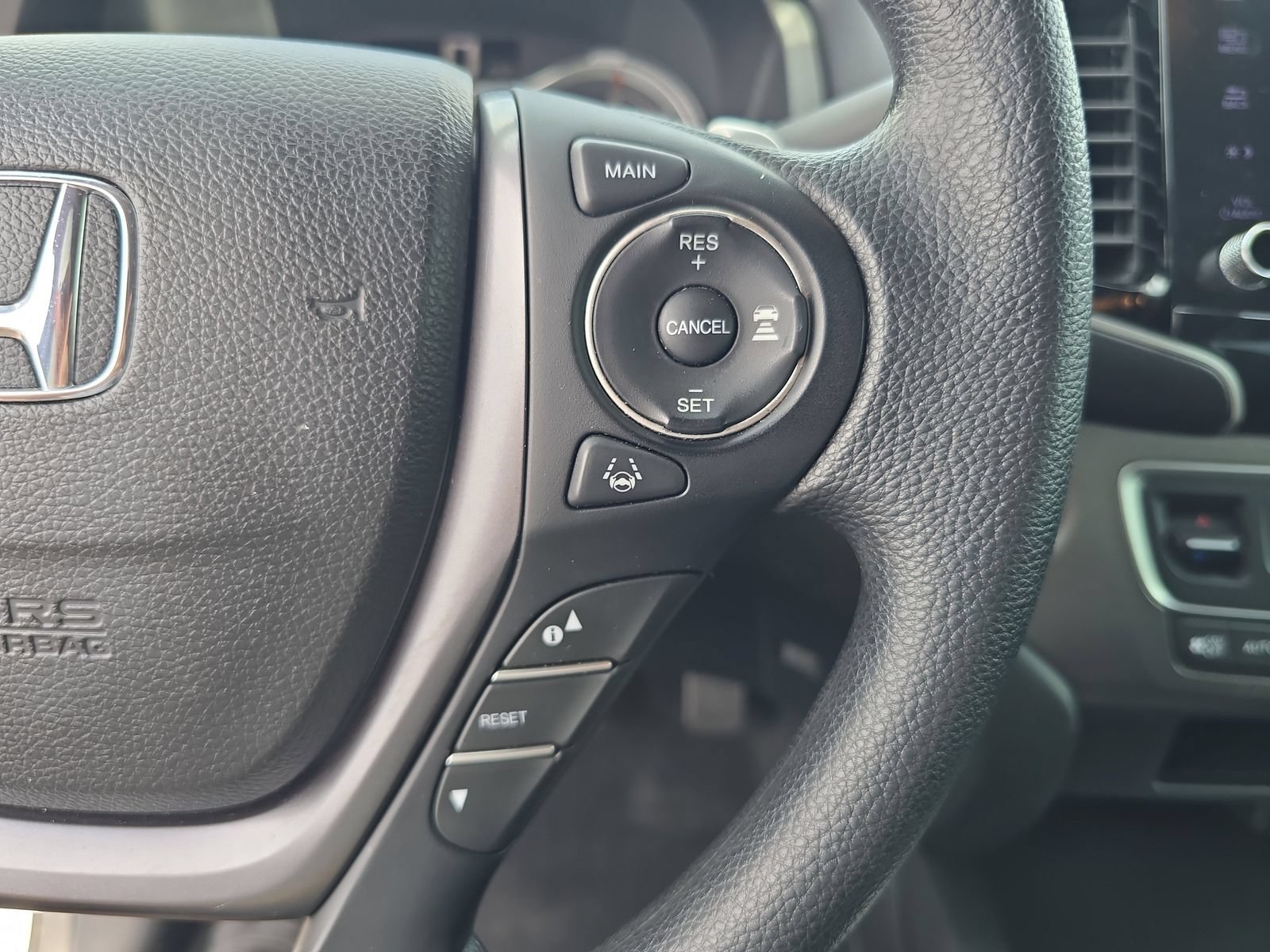 Certified 2023 Honda Ridgeline Sport image 22
