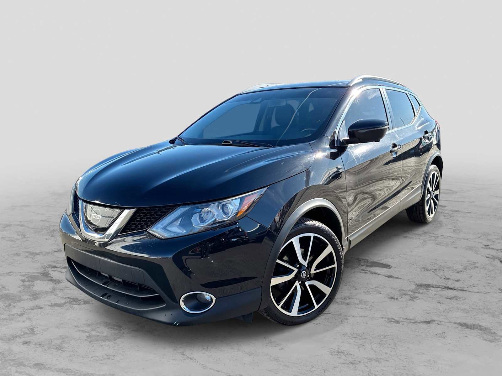 Used 2017 Nissan Rogue Sport SL w/ SL Premium Package image 1