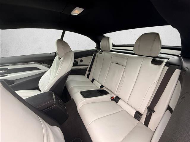 Used 2017 BMW M4 Convertible RWD image 20