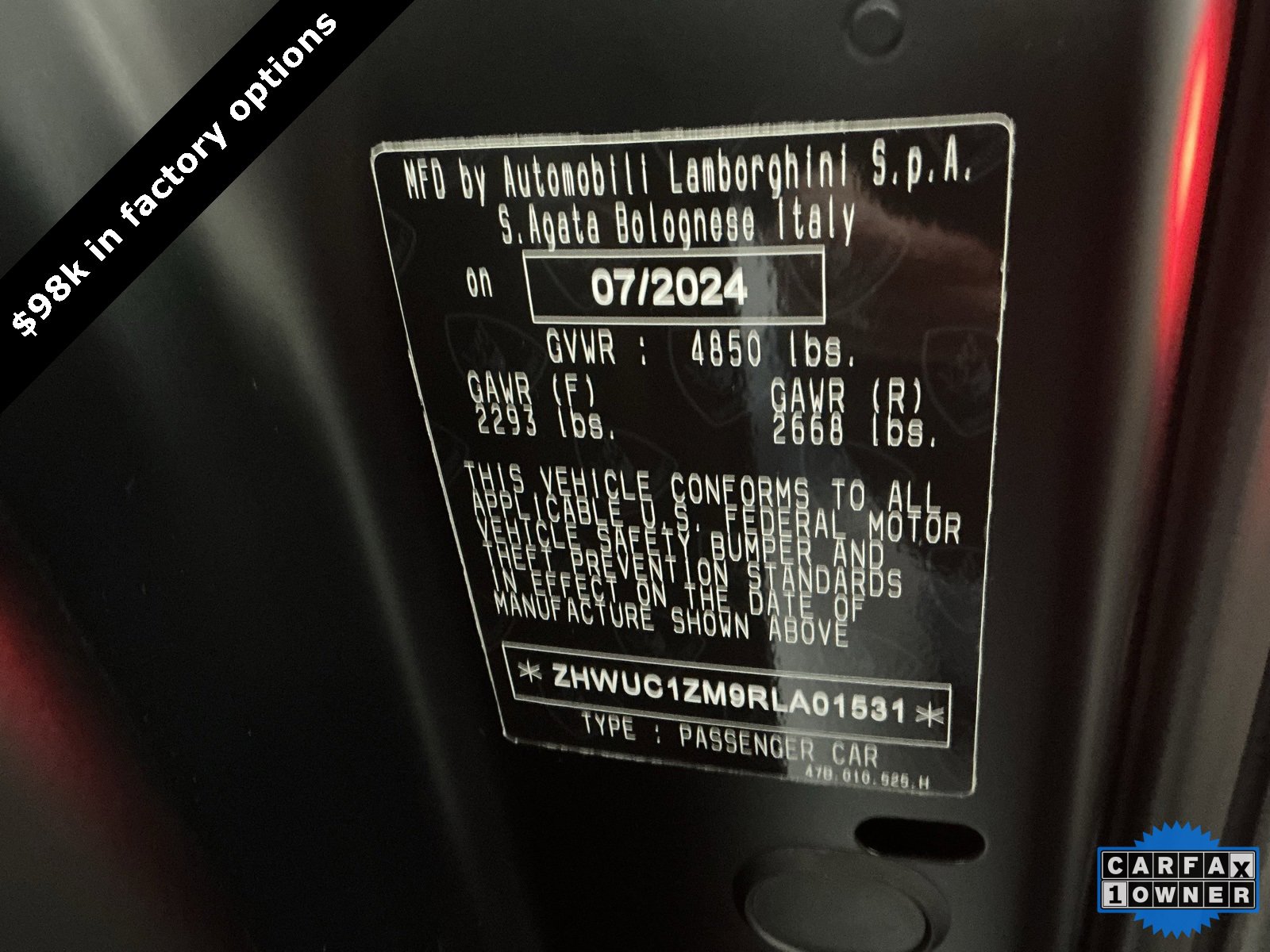 Used 2024 Lamborghini Revuelto image 17