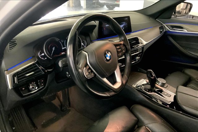 Used 2018 BMW 530e RWD image 7