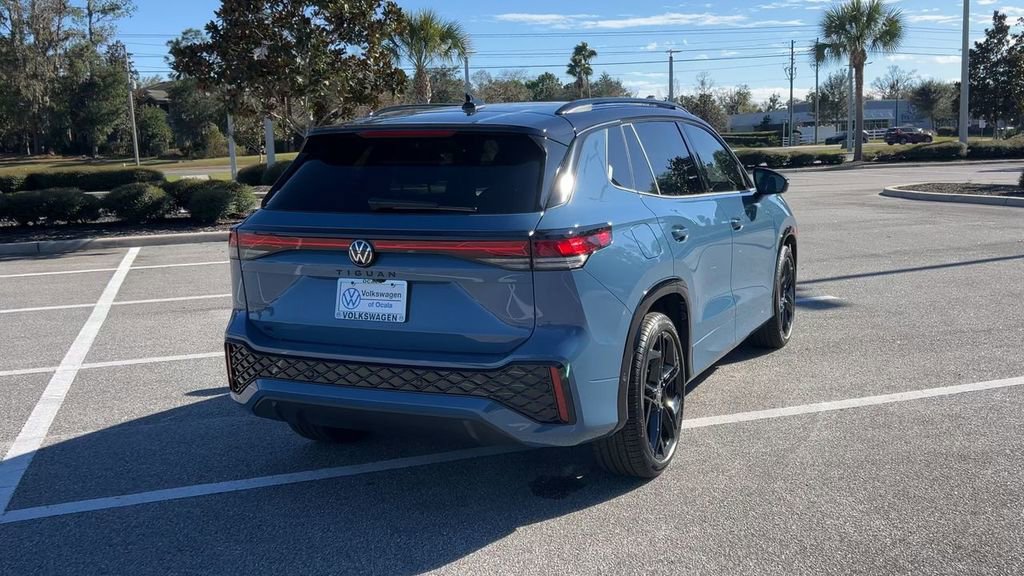 New 2026 Volkswagen Tiguan SE R-Line image 8