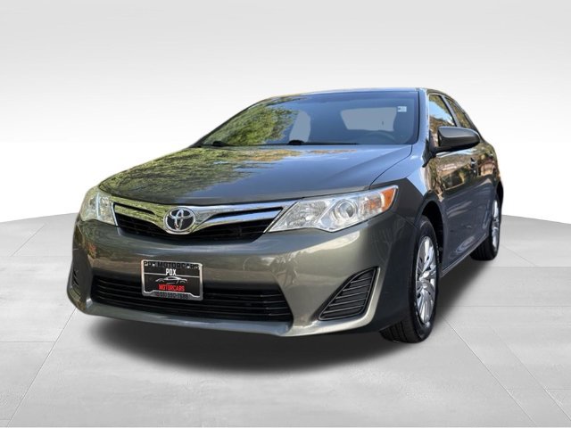 Used 2014 Toyota Camry LE FWD 360° Tour