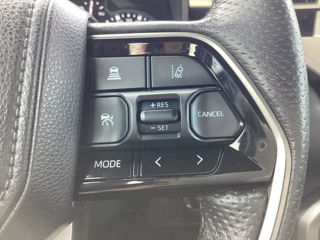 Used 2023 Toyota Tundra Limited w/ TRD Off-Road Package image 18