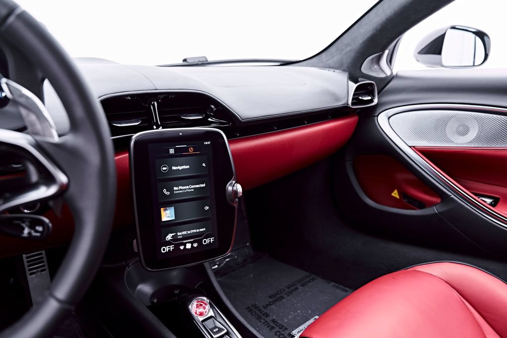 Used 2024 McLaren Artura RWD image 74