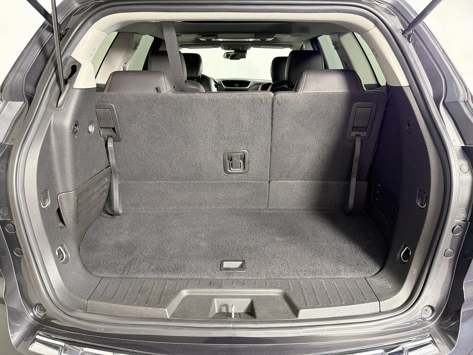Used 2017 Chevrolet Traverse Premier AWD/4WD image 49