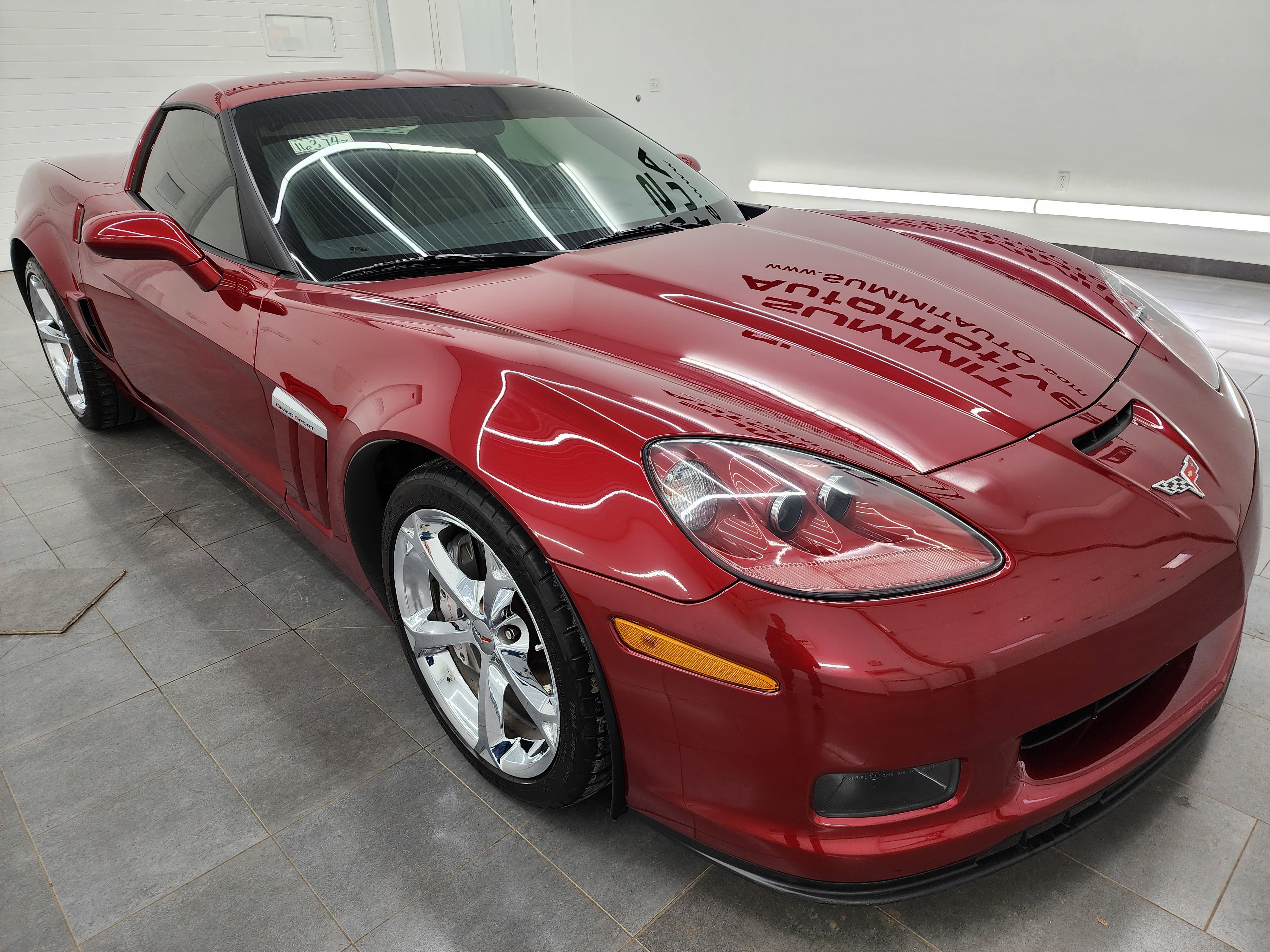 Used 2011 Chevrolet Corvette Grand Sport w/ Preferred Equipment Group RWD image 2