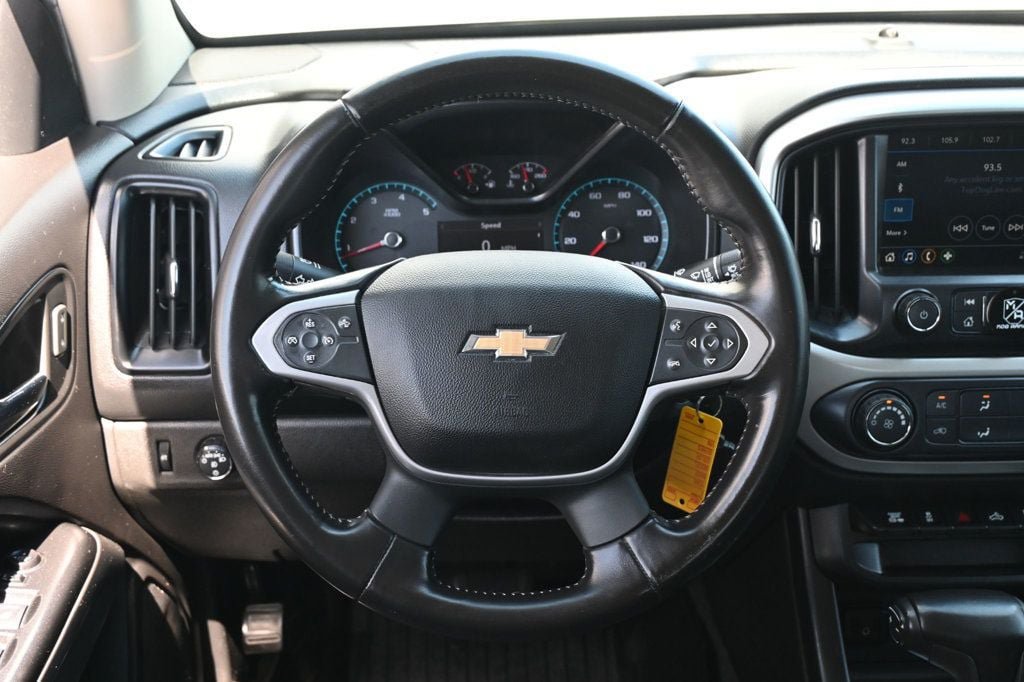 Used 2019 Chevrolet Colorado LT w/ LT Convenience Package RWD image 11