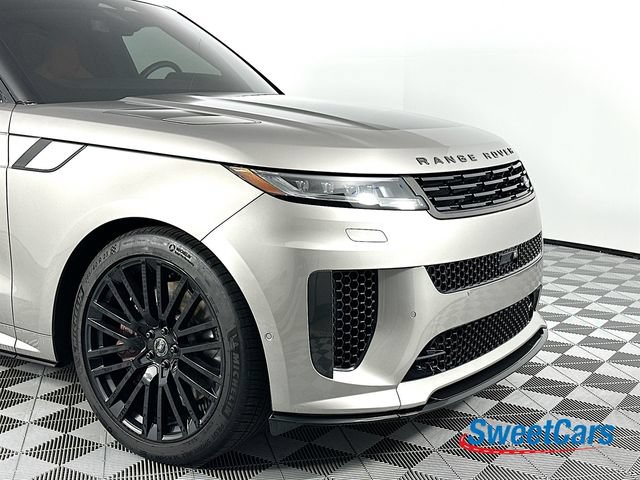 Used 2024 Land Rover Range Rover Sport AWD/4WD image 55