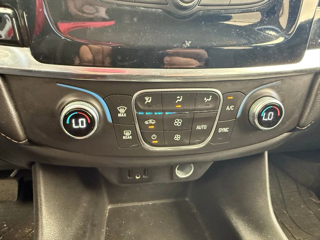 Used 2021 Chevrolet Traverse LS w/ LPO, Floor Liner Package image 17