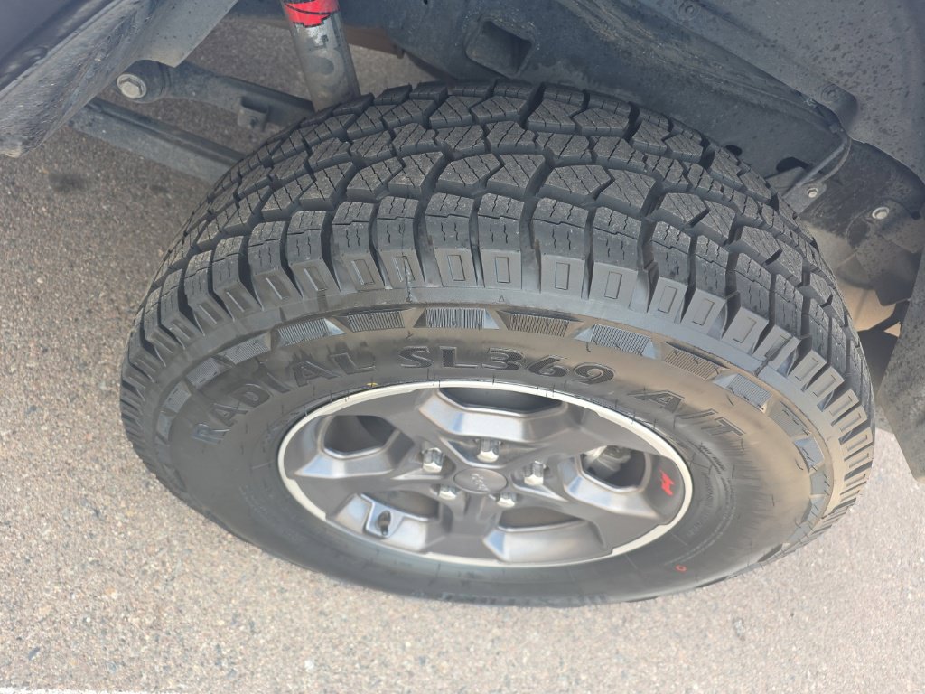 Used 2020 Jeep Gladiator Rubicon AWD/4WD image 6