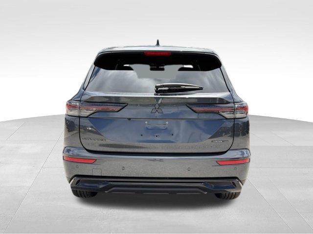 New 2026 Mitsubishi Outlander LE FWD image 4
