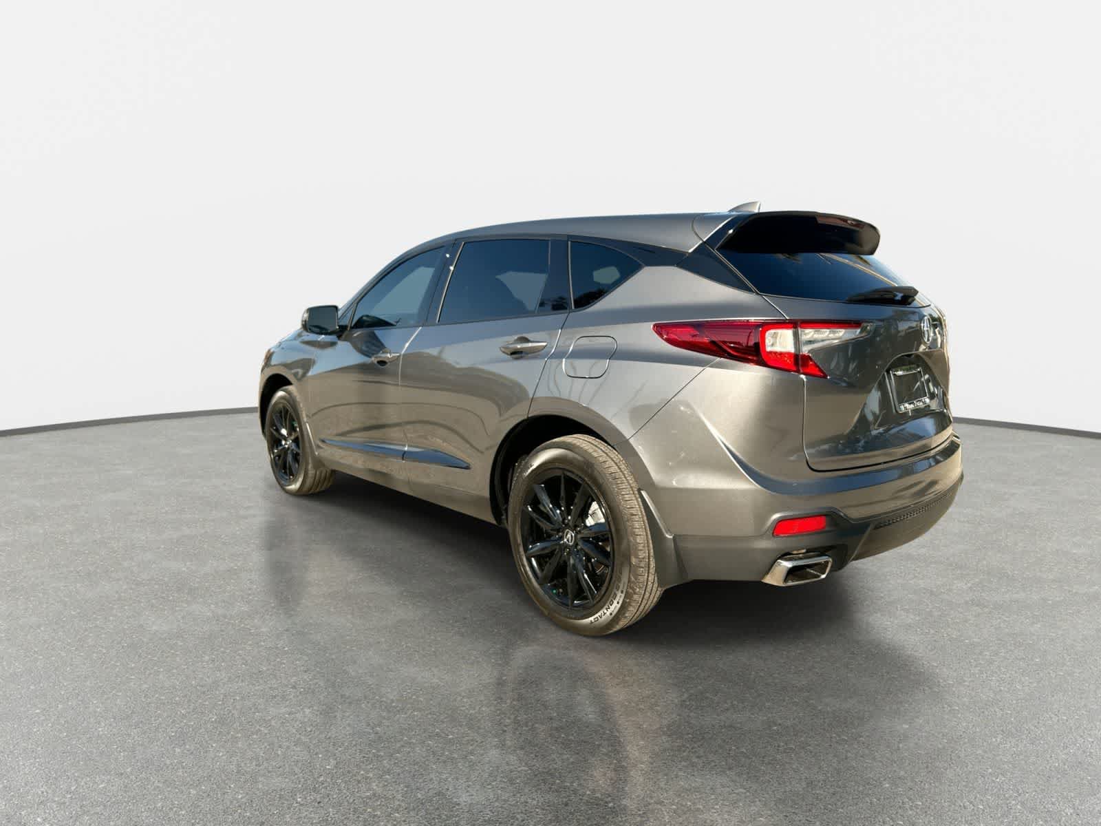 Used 2025 Acura RDX SH-AWD image 6