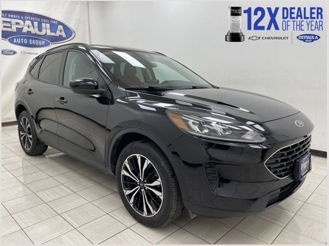 Used 2022 Ford Escape SE w/ SE Sport Appearance Package
