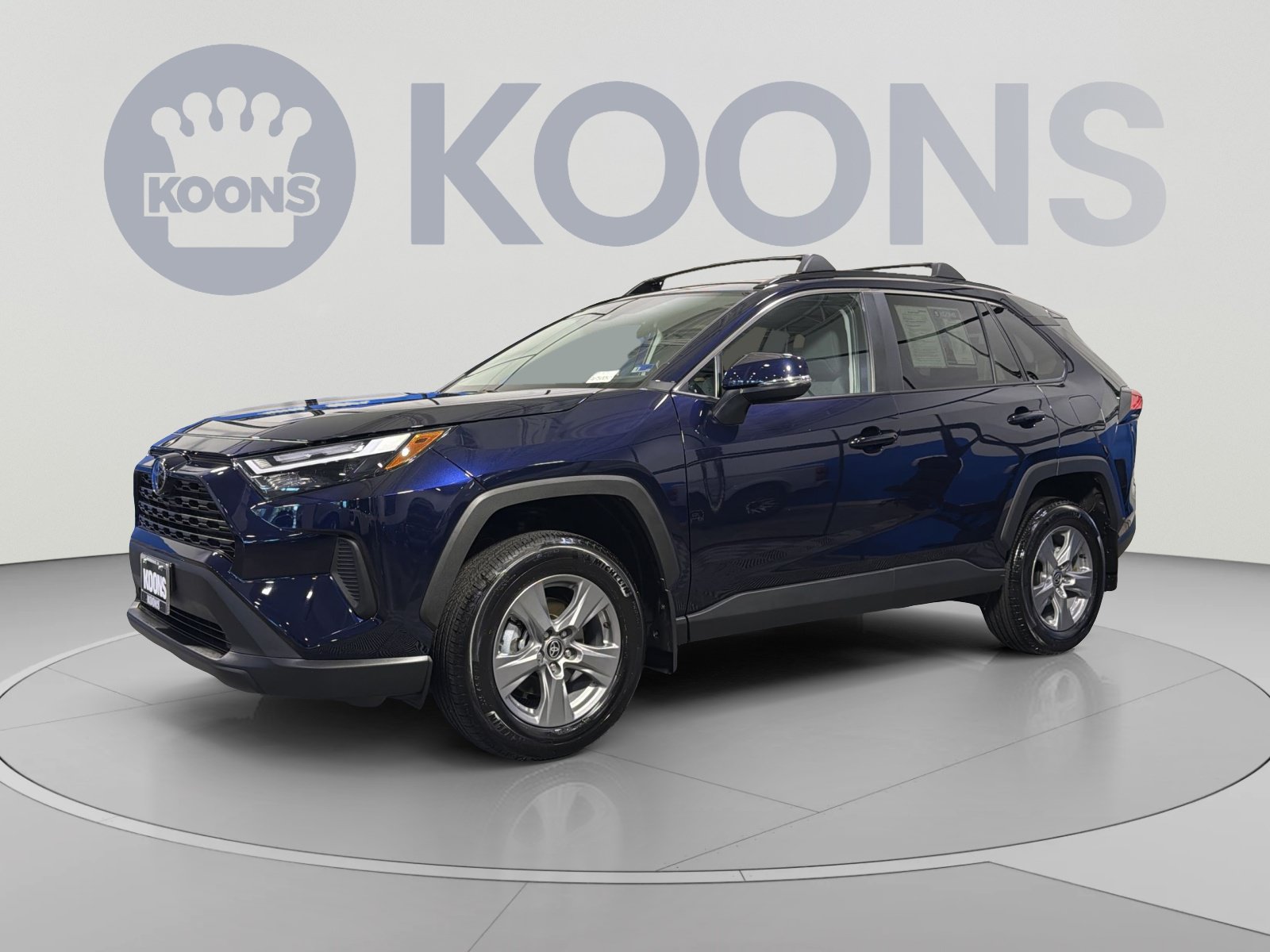 Used 2025 Toyota RAV4 XLE w/ Convenience Package AWD/4WD image 1