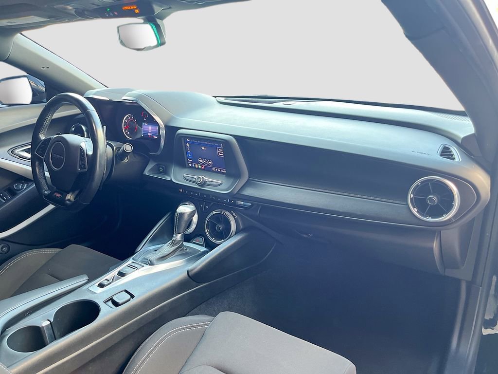 Used 2021 Chevrolet Camaro LT image 29