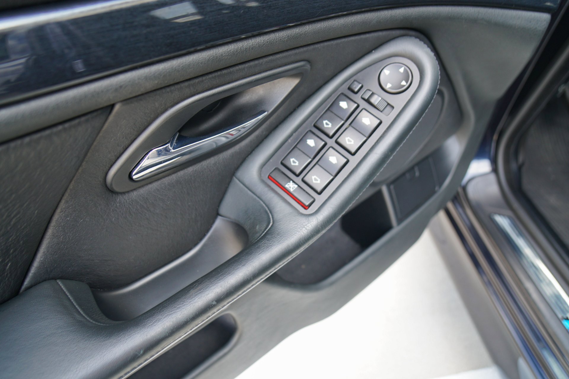 Used 2003 BMW M5 image 21