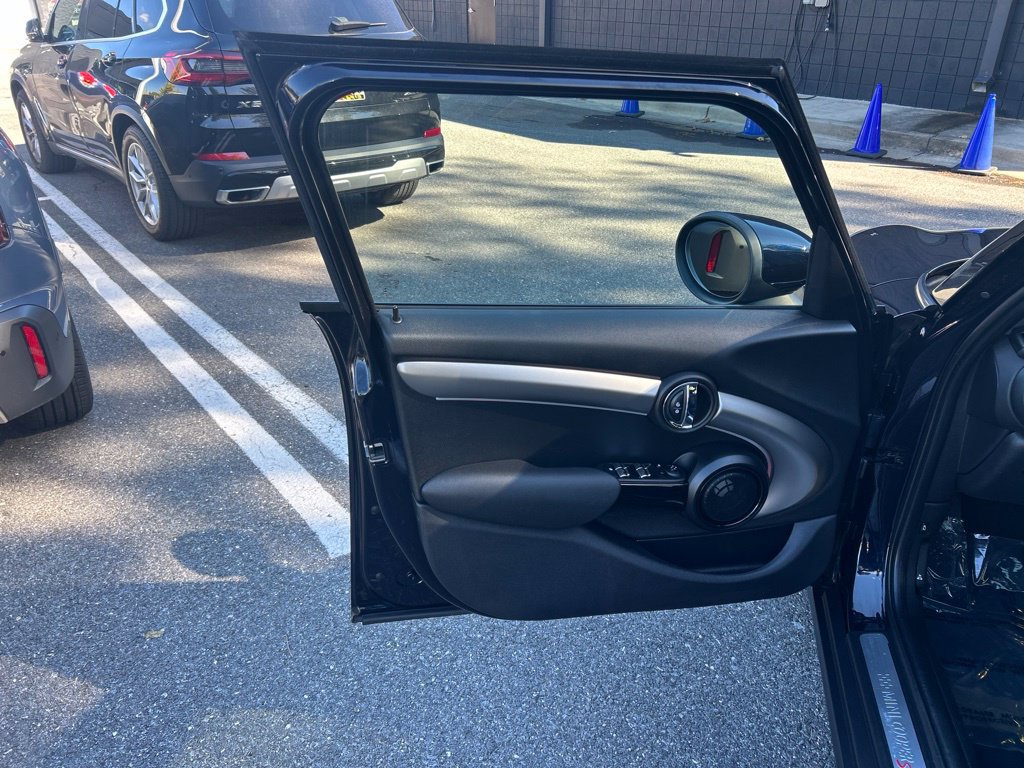 Used 2021 MINI Cooper S FWD image 20
