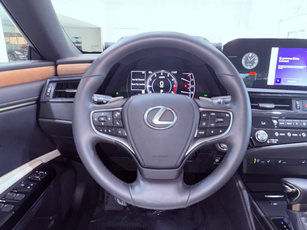 Certified 2023 Lexus ES 350 w/ Premium Package FWD image 17