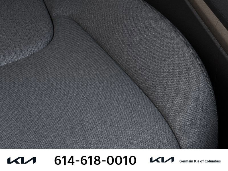 New 2026 Kia Carnival LX FWD image 27