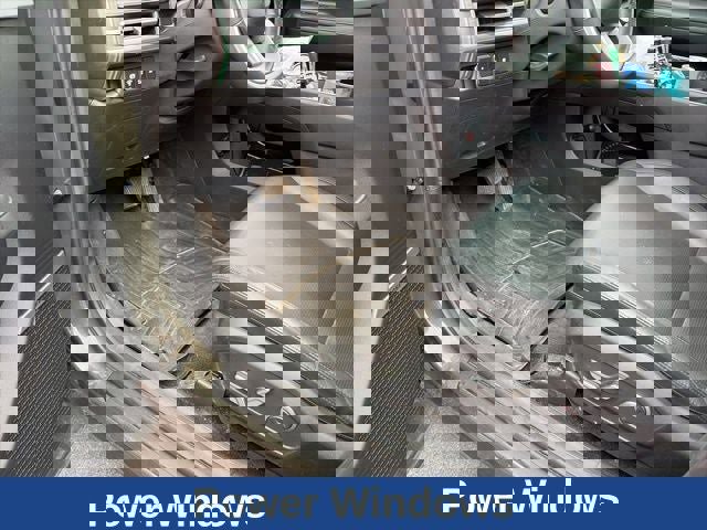 Used 2024 Hyundai Santa Fe Limited image 24