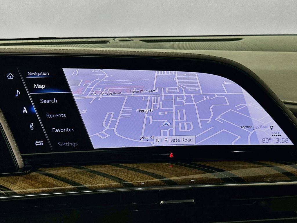 Used 2023 Cadillac Escalade Premium Luxury Platinum RWD image 13