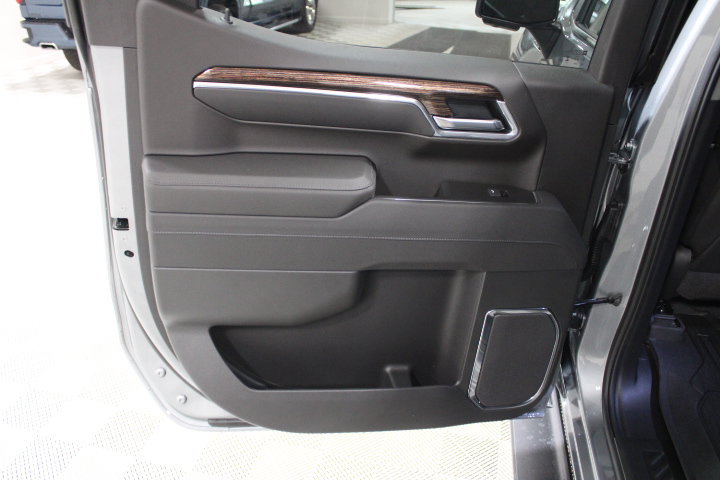 New 2026 GMC Sierra 1500 Elevation w/ Elevation Premium Package AWD/4WD image 21
