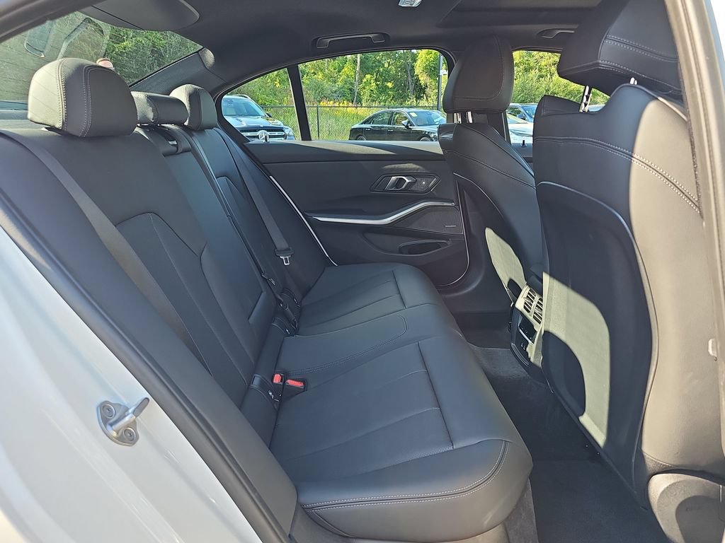 Certified 2026 BMW M340i xDrive w/ Premium Package AWD/4WD image 28