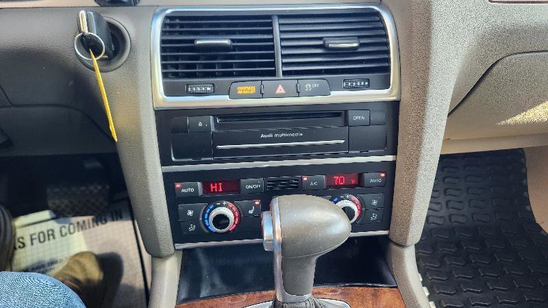 Used 2015 Audi Q7 TDI Premium Plus w/ Premium Plus Package image 14