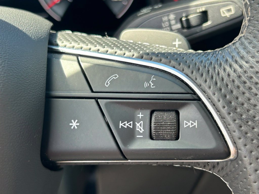 Used 2021 Audi SQ8 Prestige AWD/4WD image 24