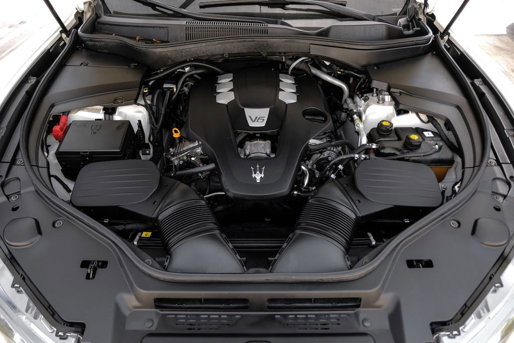 Used 2019 Maserati Levante image 57