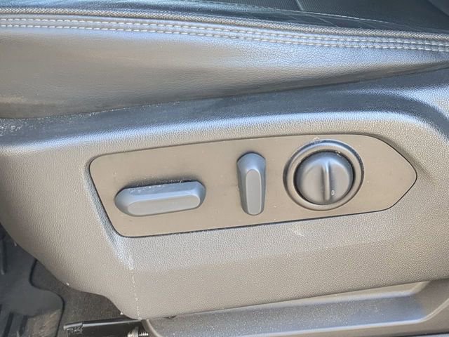 Used 2022 Chevrolet Silverado 3500 High Country image 23