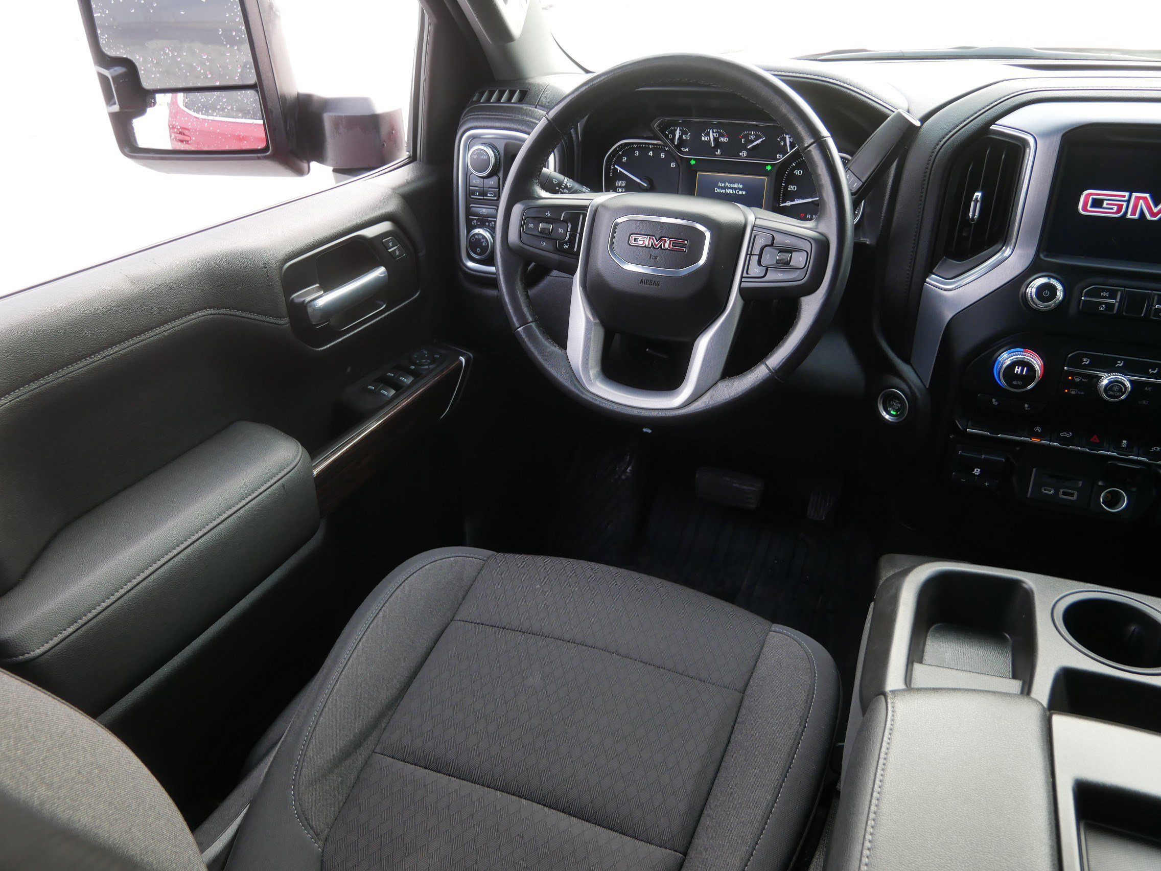 Used 2021 GMC Sierra 1500 SLE w/ Preferred Package image 9