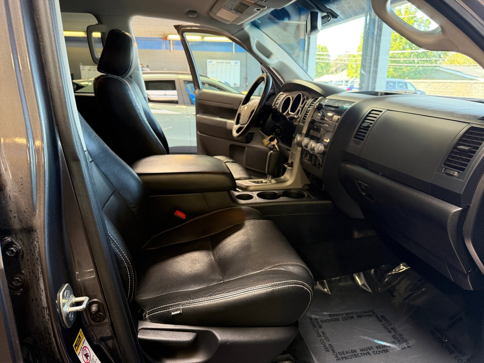 Used 2012 Toyota Tundra 4x4 CrewMax w/ TRD Off-Road Pkg image 19
