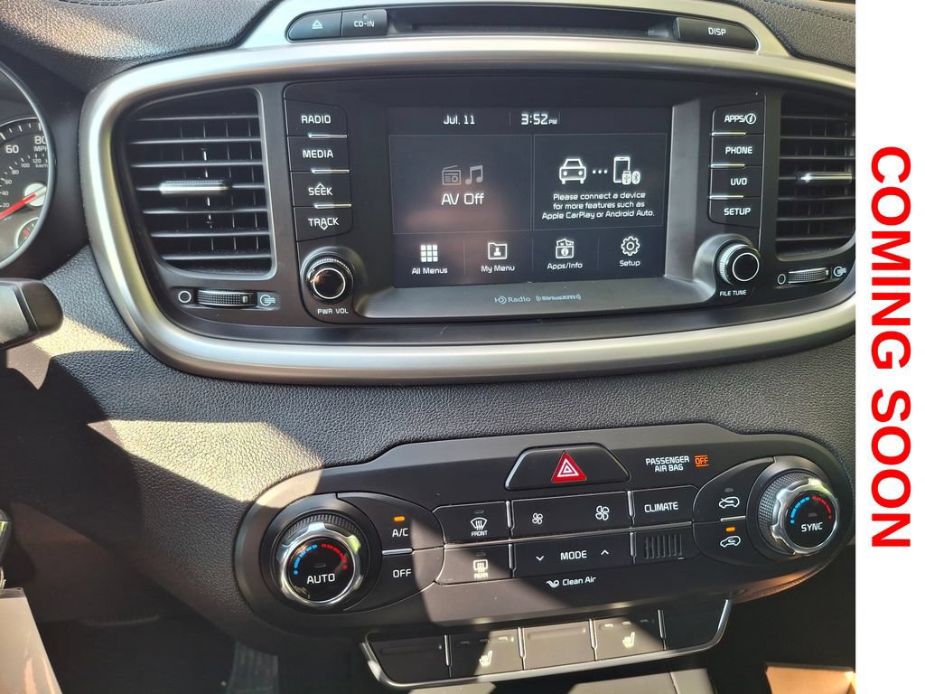 Used 2017 Kia Sorento AWD w/ LX Convenience Package image 12