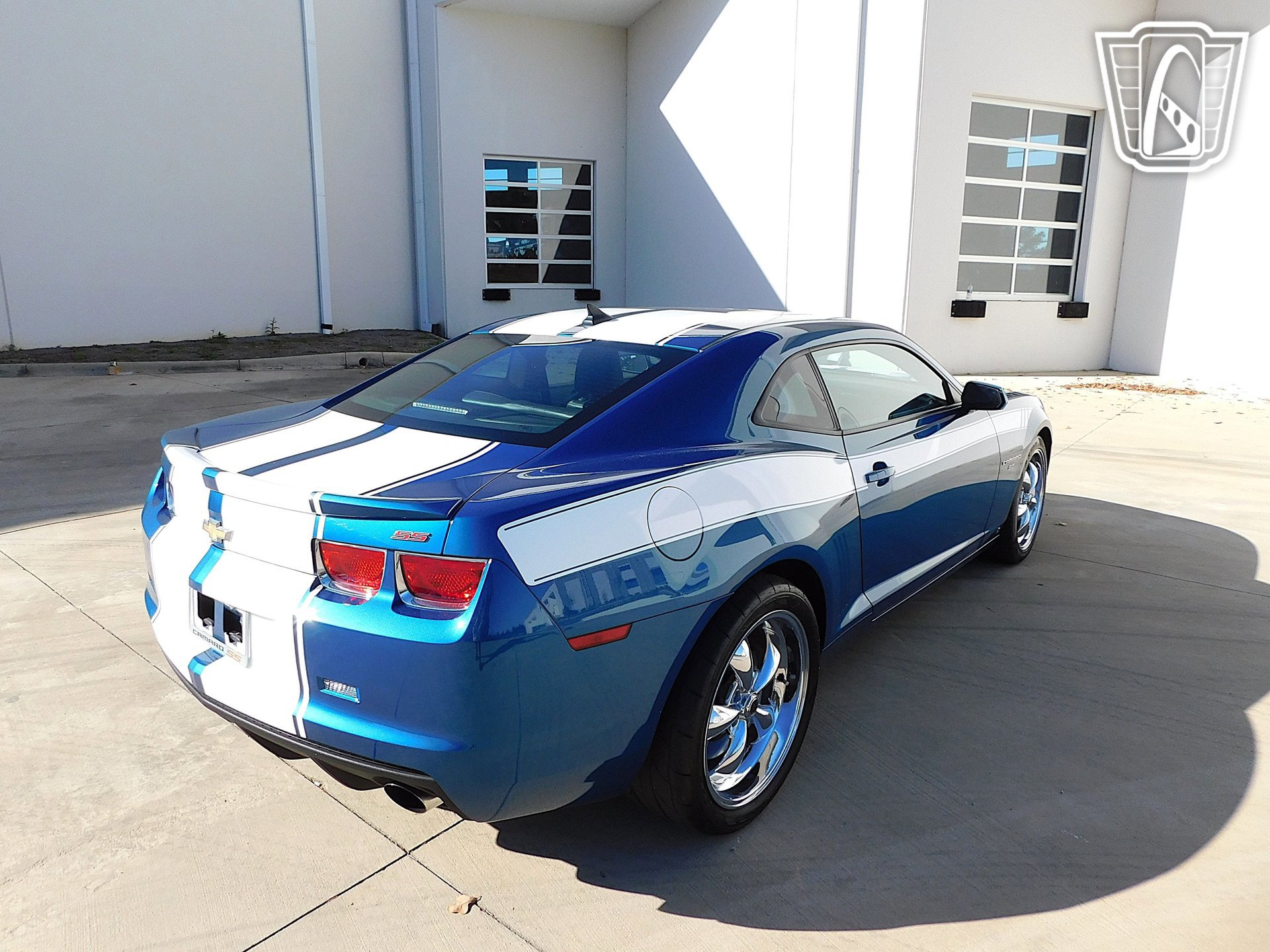 Used 2010 Chevrolet Camaro SS RWD image 26