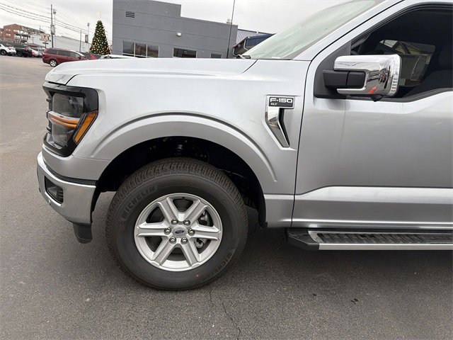 New 2025 Ford F150 XLT w/ Equipment Group 302A MID image 8