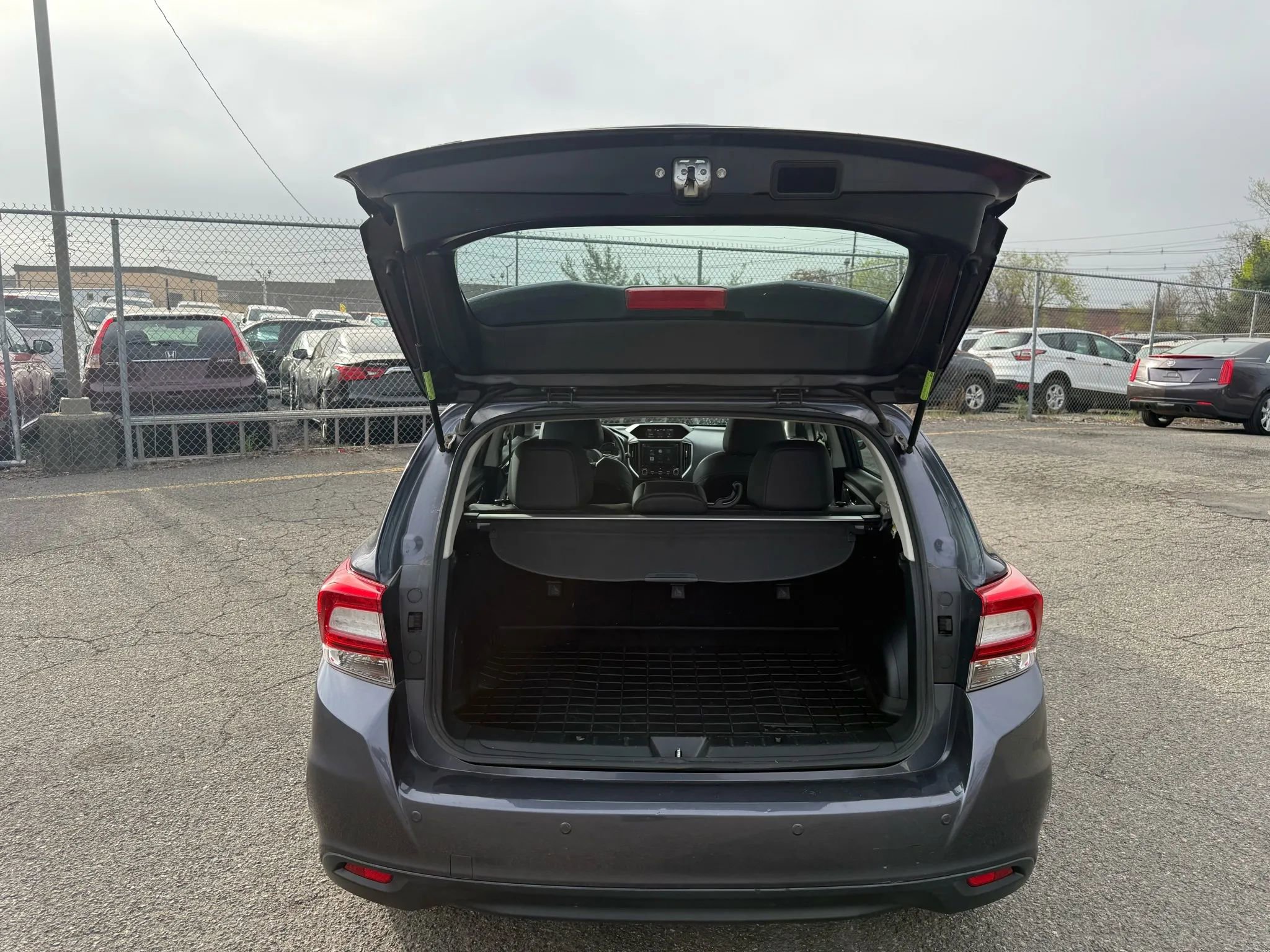 Used 2017 Subaru Impreza 2.0i Limited w/ Moonroof/BSD & Rcta/Eyesight image 29