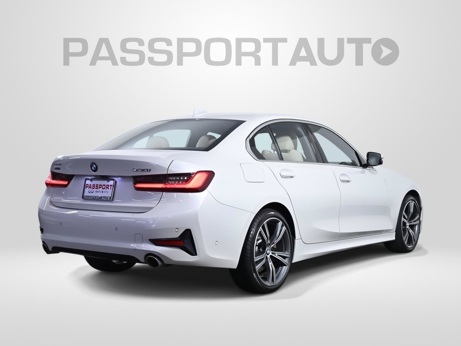 Used 2021 BMW 330i xDrive Sedan AWD/4WD image 6