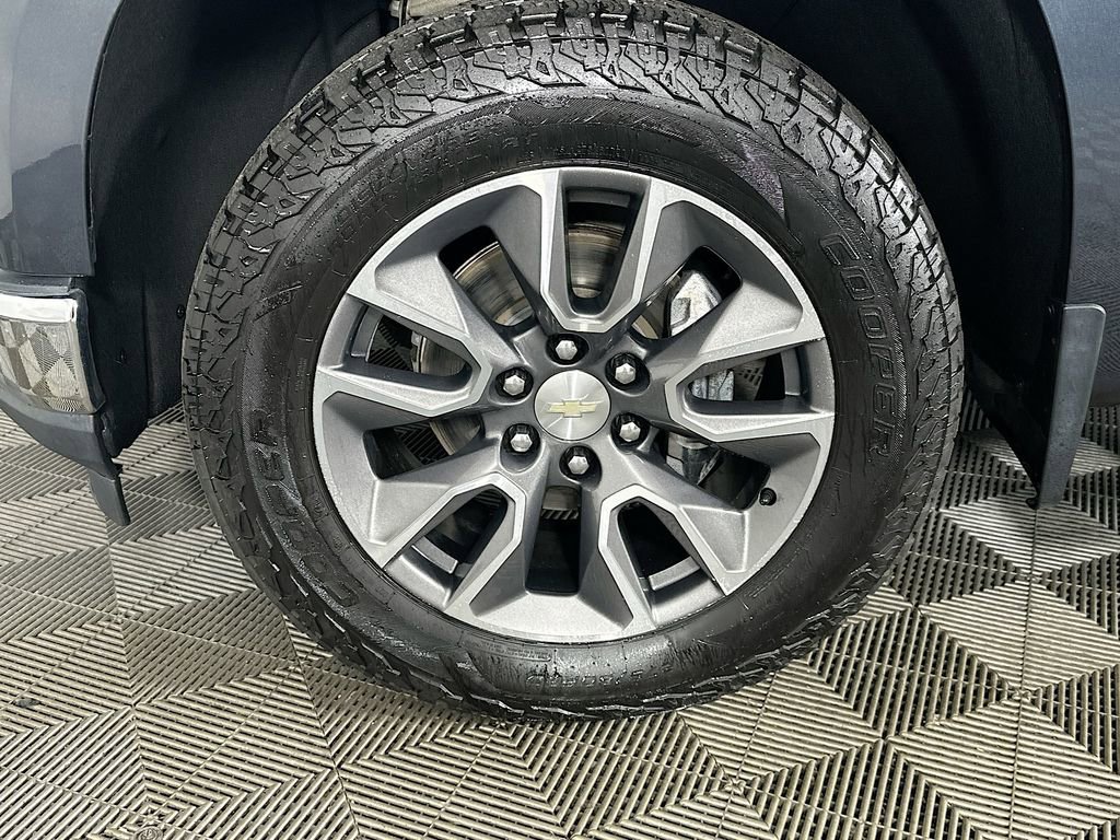 Used 2020 Chevrolet Silverado 1500 LT w/ All-Star Edition image 34