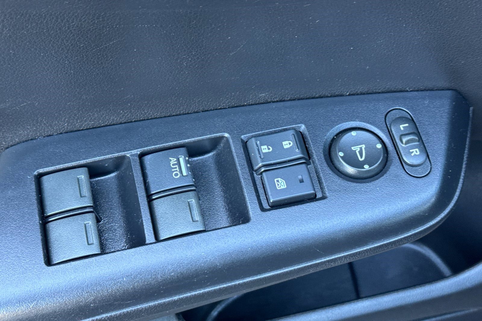 Used 2013 Honda Civic LX image 13