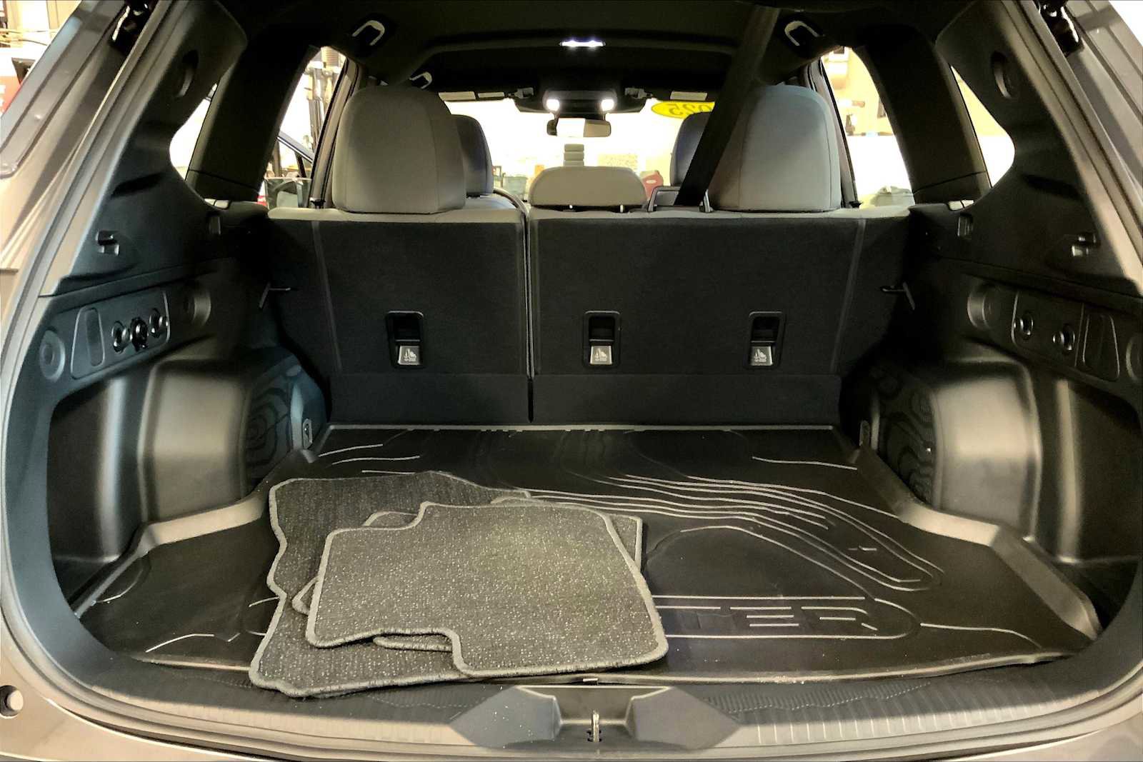 Certified 2025 Subaru Forester image 33