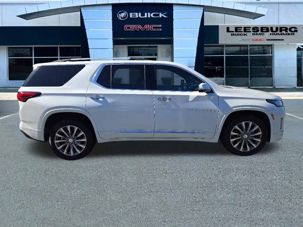 Used 2023 Chevrolet Traverse Premier AWD/4WD image 8