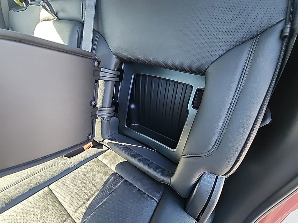Used 2025 Chevrolet Silverado 1500 High Country w/ Technology Package RWD image 19