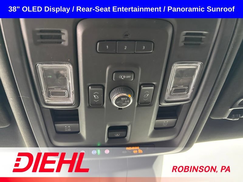 Used 2023 Cadillac Escalade ESV Premium Luxury AWD/4WD image 42